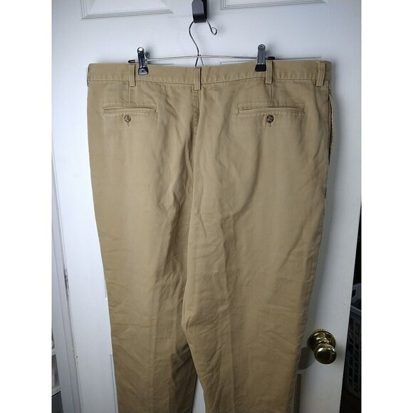 L.L. Beans Men's Lined Brown Khaki Natural Fit Pants. Size 44X32 - Picture 12 of 13